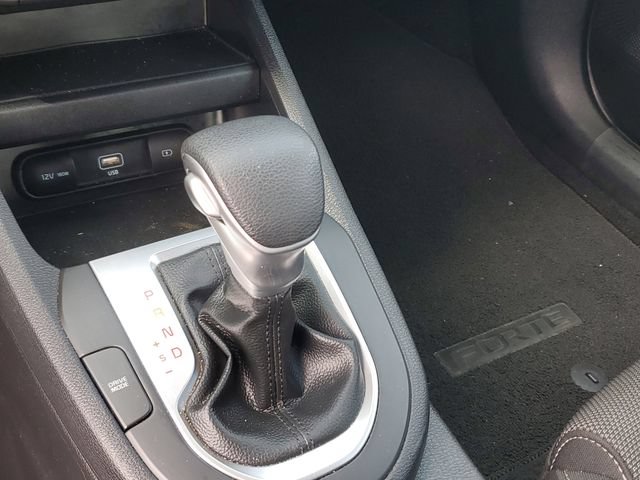 Certified 2024 Kia Forte LXS w/ LXS Technology Package FWD image 27