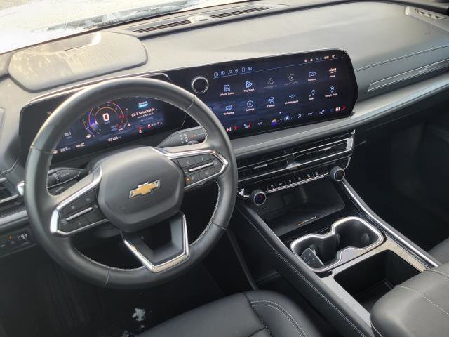 Used 2025 Chevrolet Traverse LT image 22