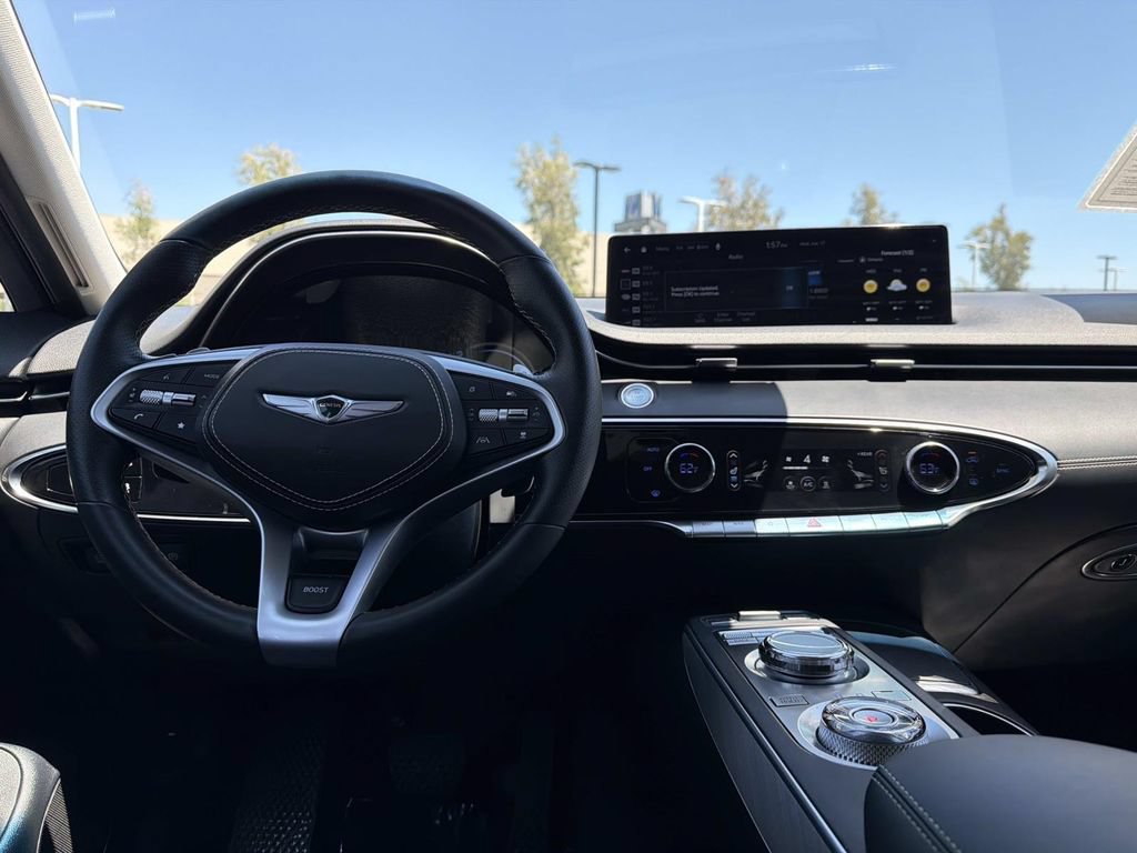 Used 2023 Genesis Electrified GV70 AWD/4WD image 13