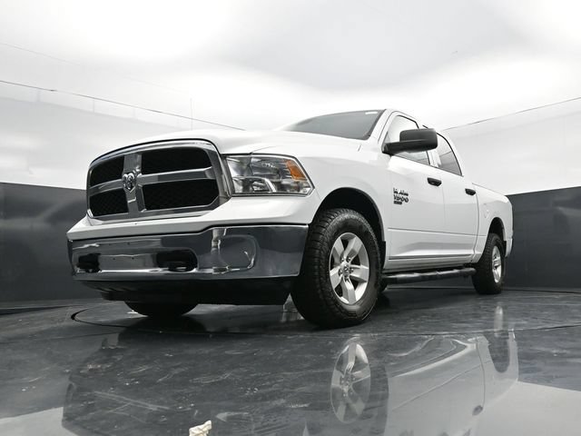 Used 2022 RAM 1500 Classic SLT AWD/4WD image 50
