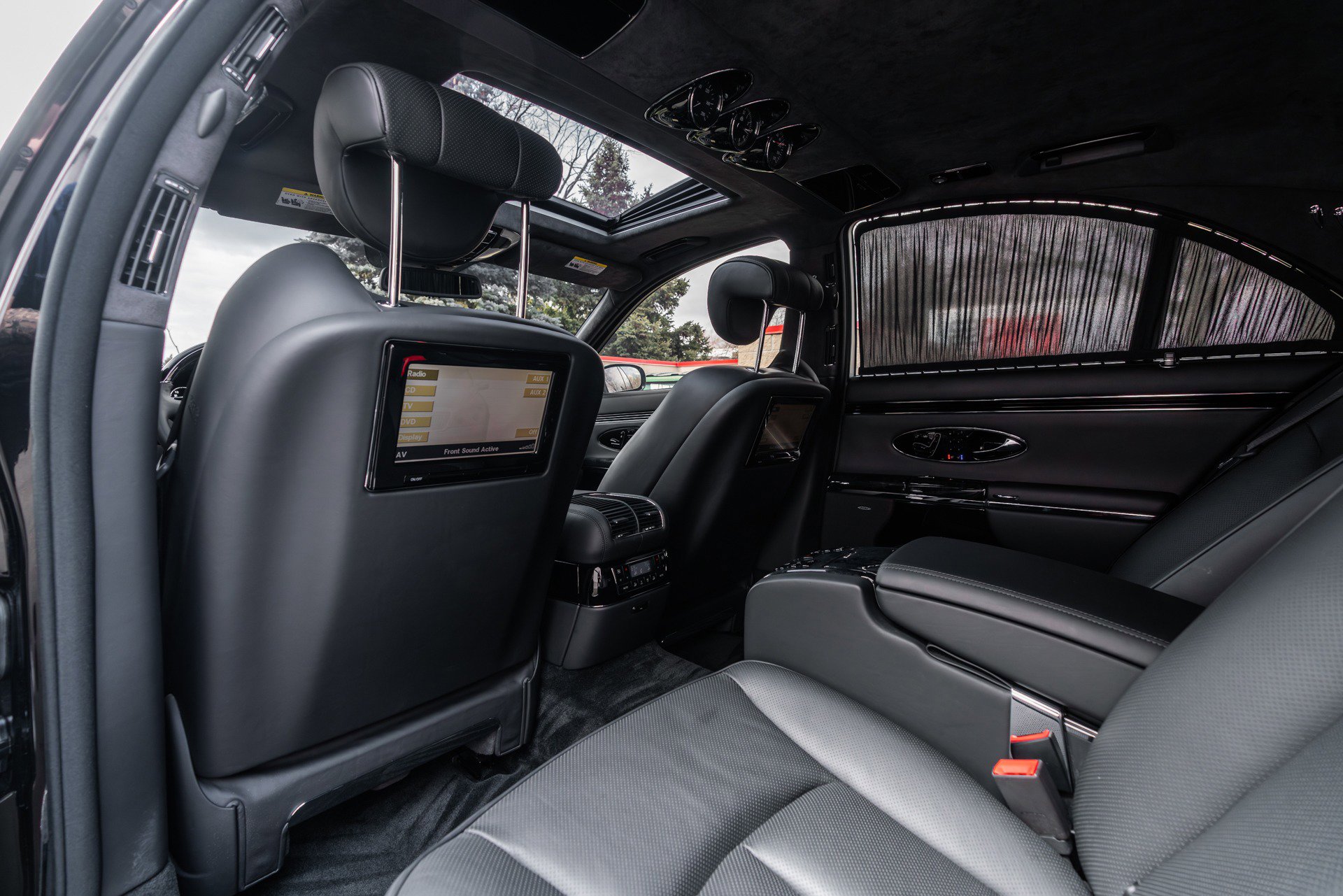 Used 2009 Maybach 57 S image 26