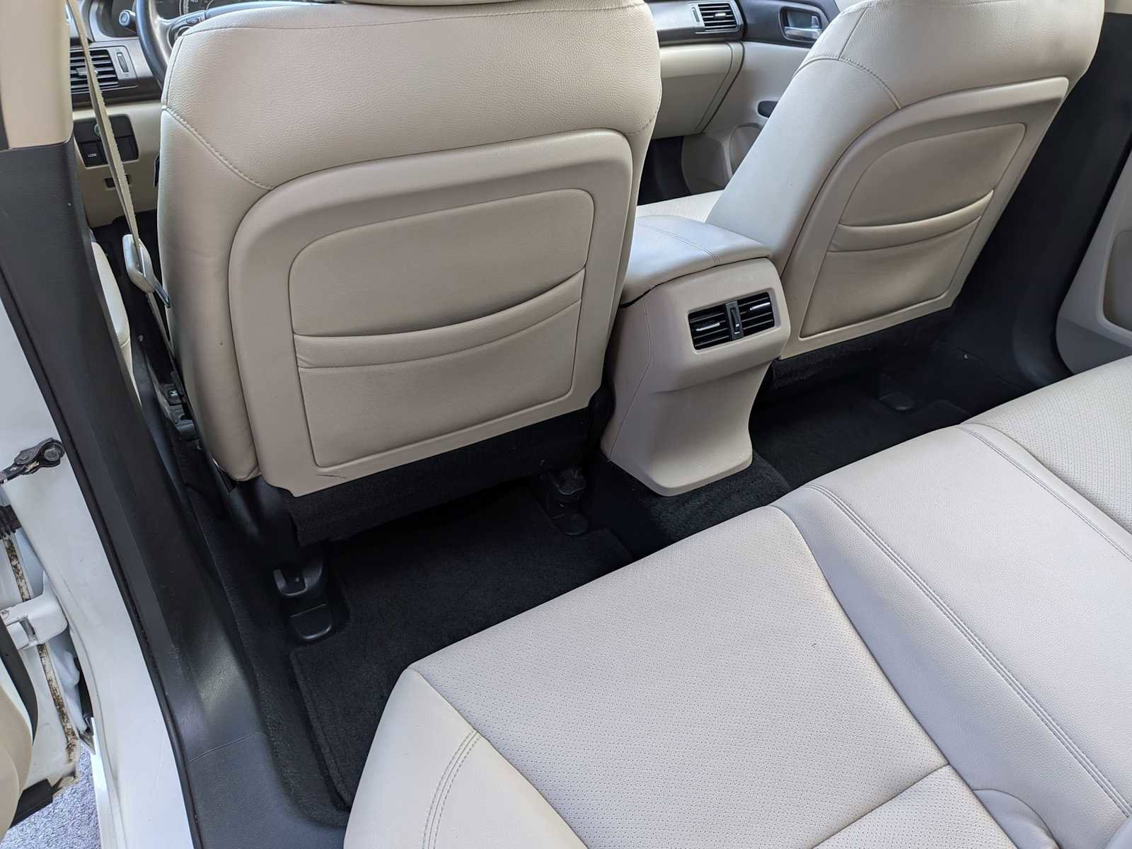 Used 2014 Honda Accord EX-L image 16