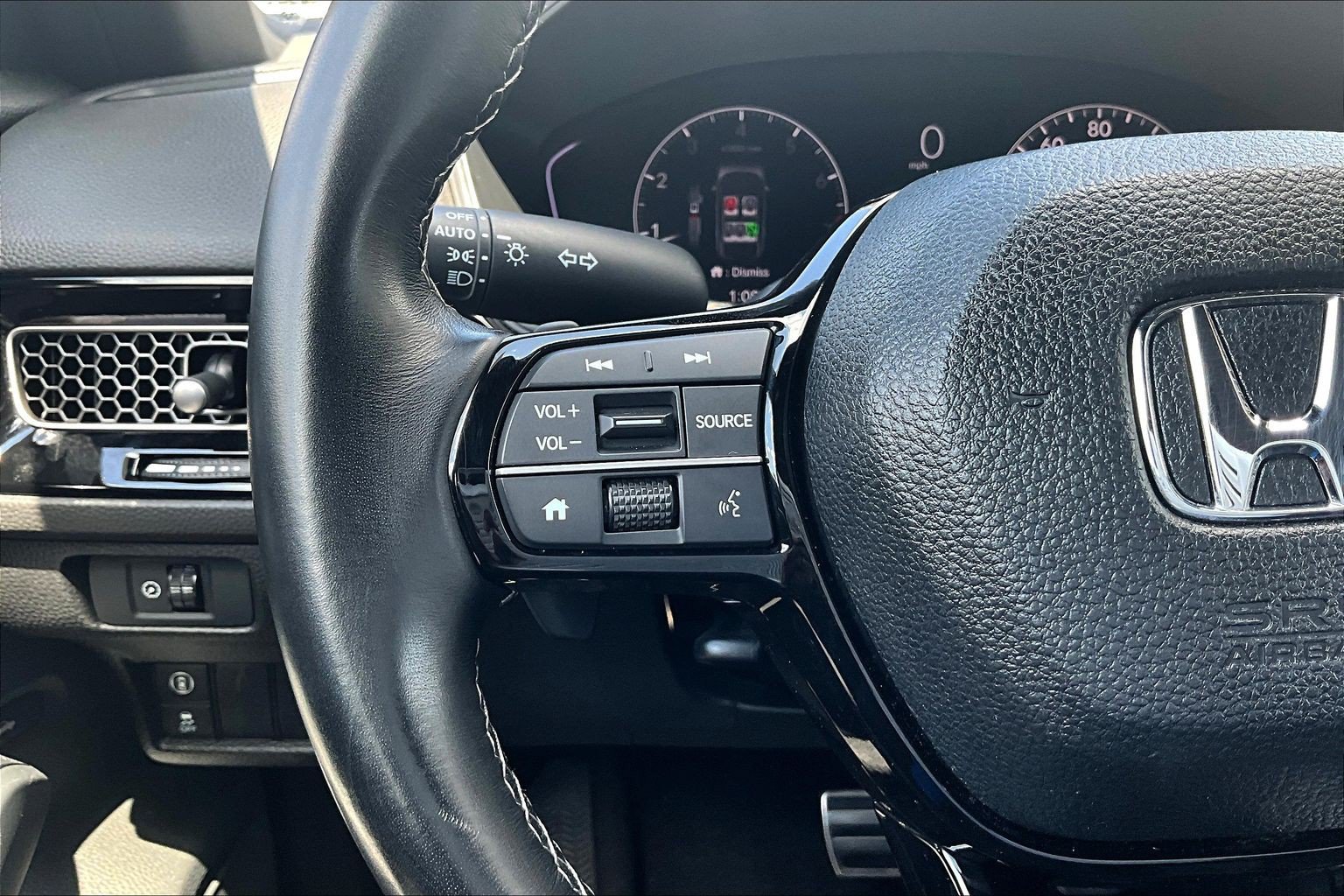 Used 2023 Honda Civic Sport image 19