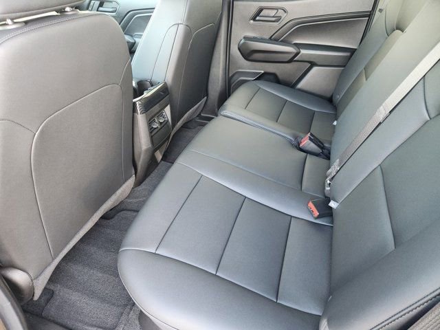 Used 2025 Chevrolet Colorado Trail Boss image 31