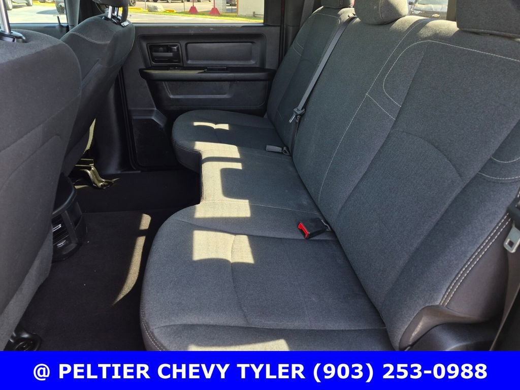 Used 2024 RAM 2500 Tradesman w/ Chrome Appearance Group image 33