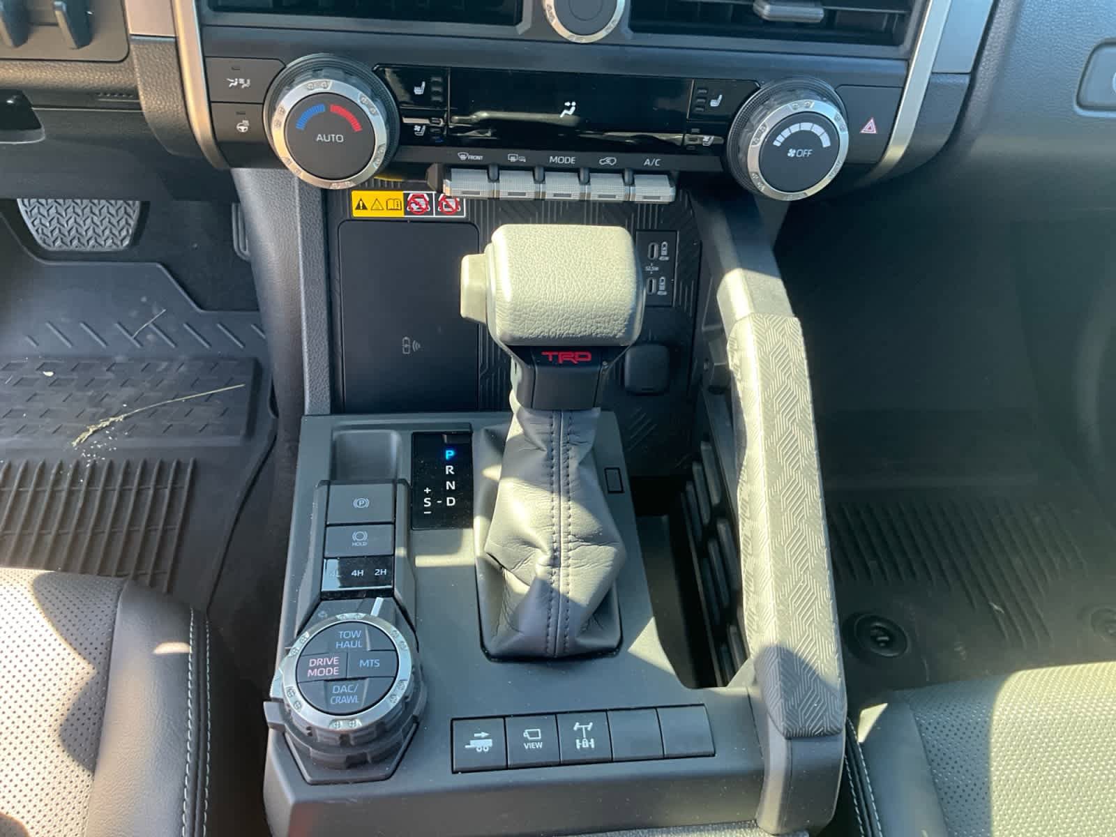 Used 2025 Toyota 4Runner TRD Off-Road Premium w/ Tow Technology Package AWD/4WD image 24
