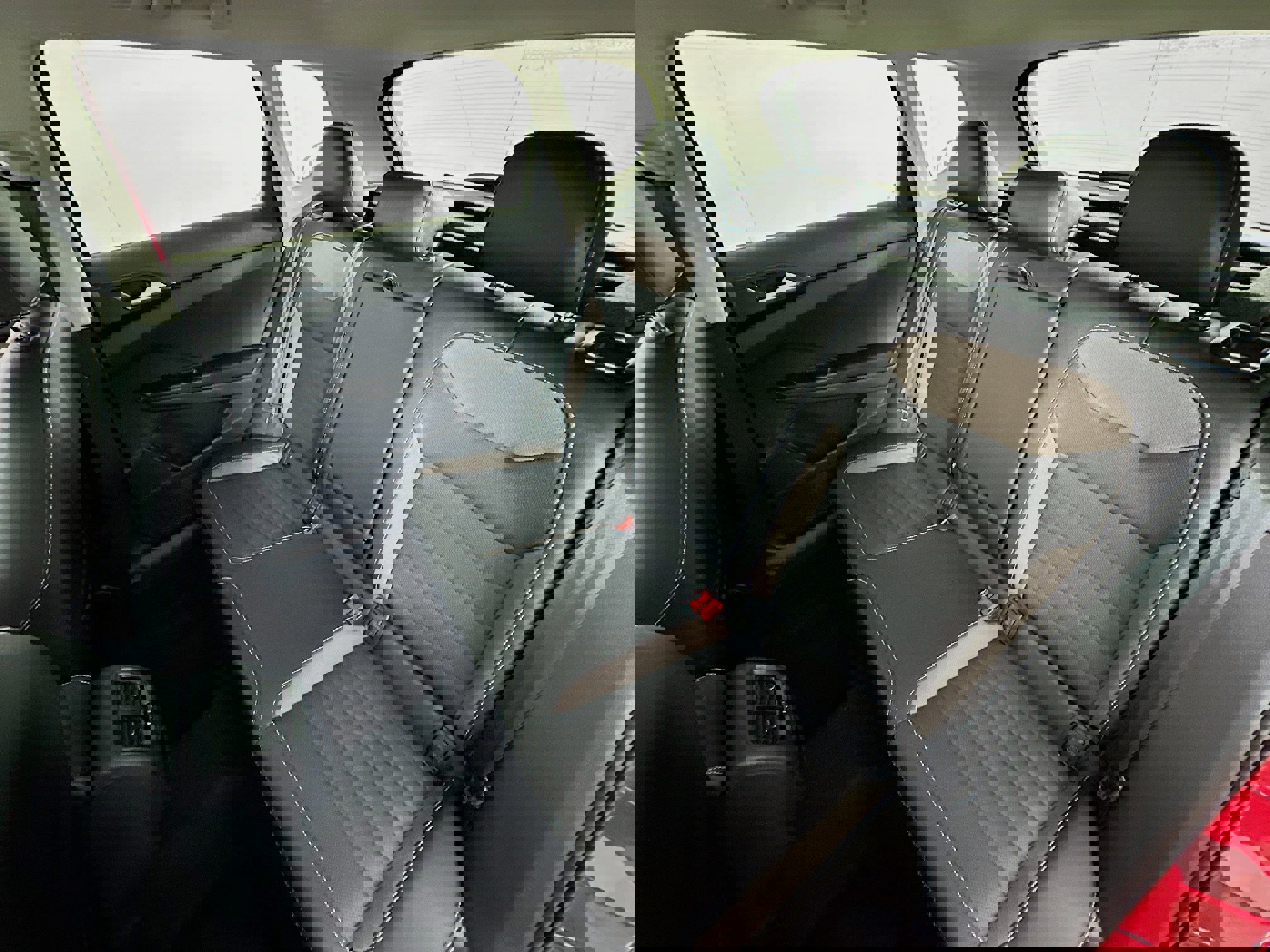 Used 2023 Volkswagen Taos SEL image 25