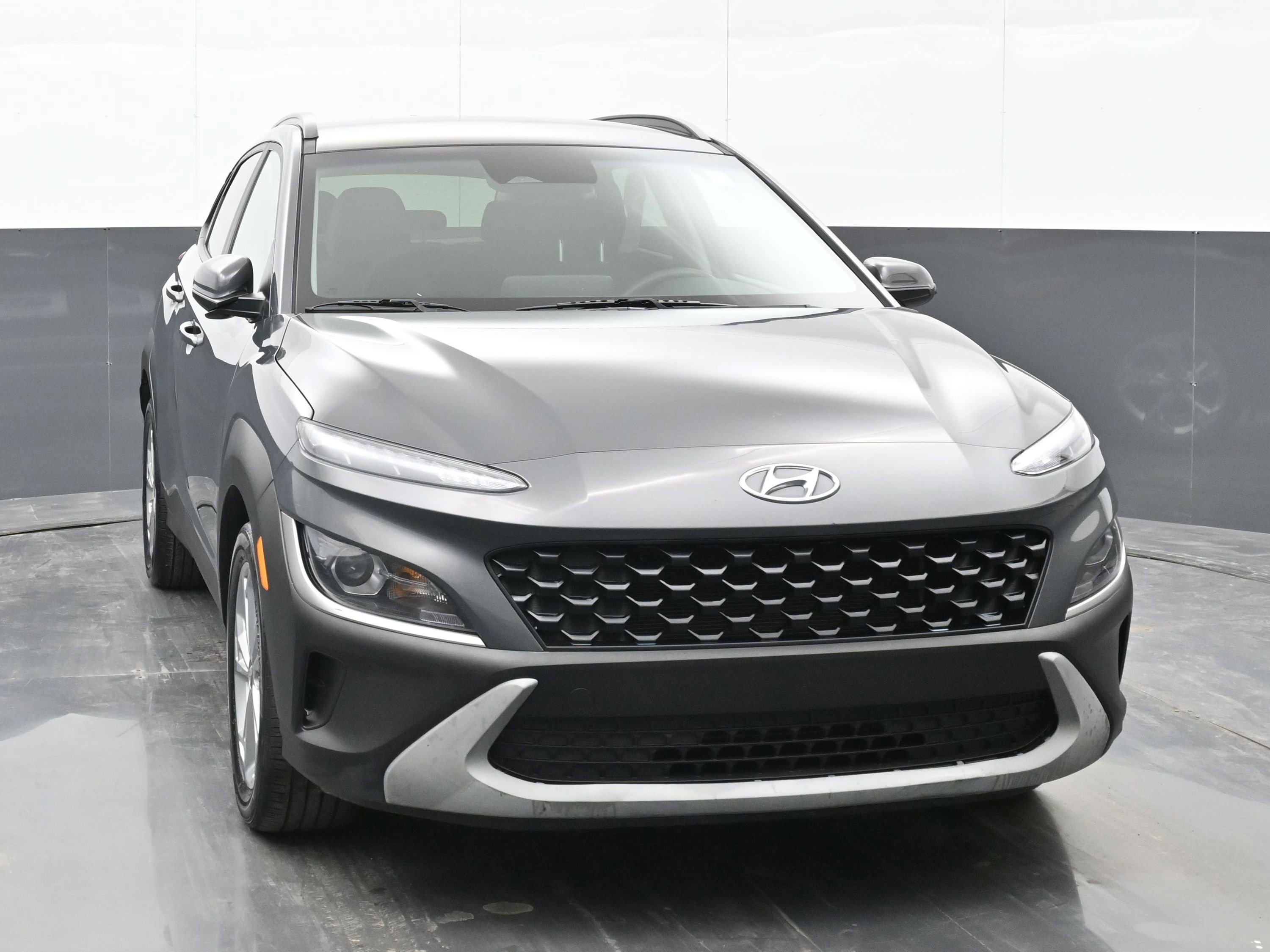 Certified 2023 Hyundai Kona SEL image 3