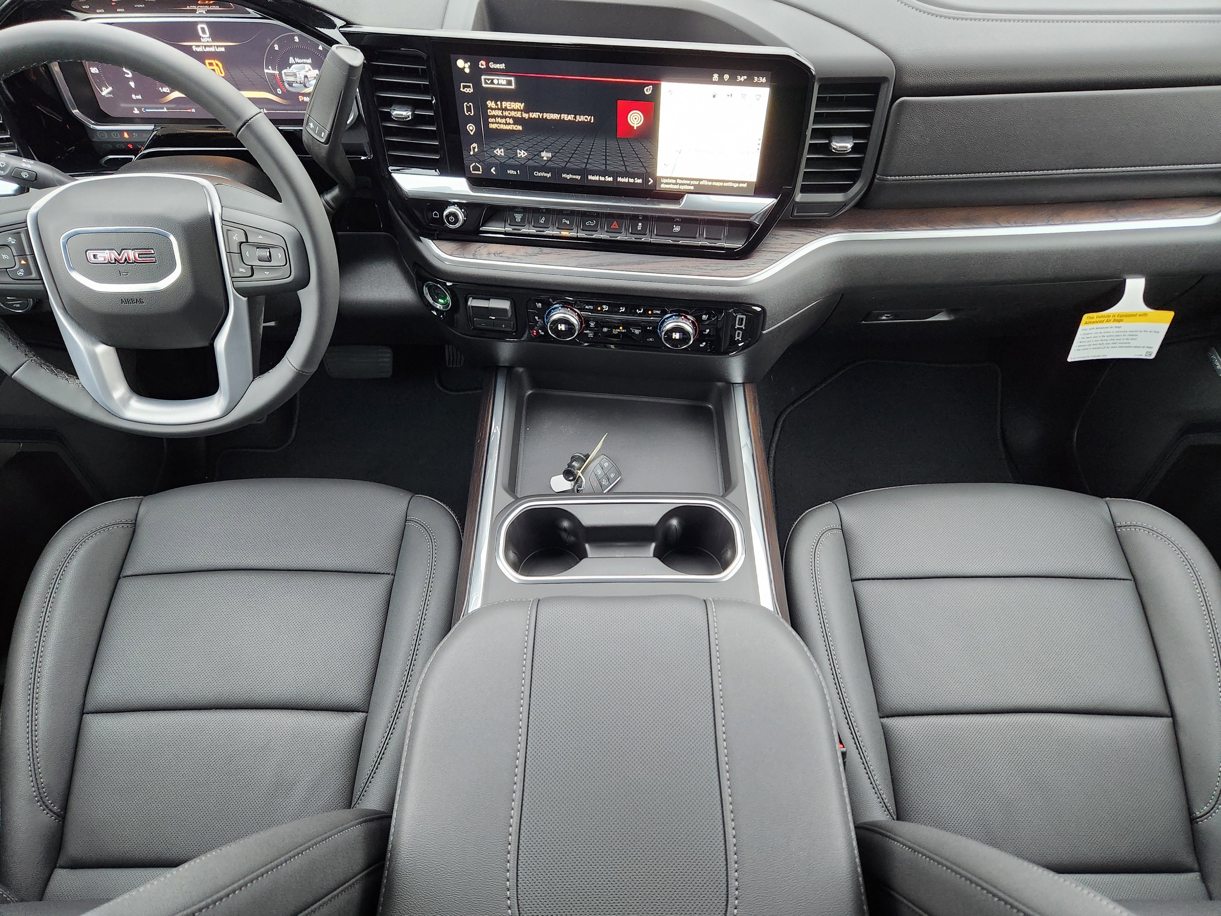 New 2026 GMC Sierra 2500 SLT w/ SLT Premium Package image 11