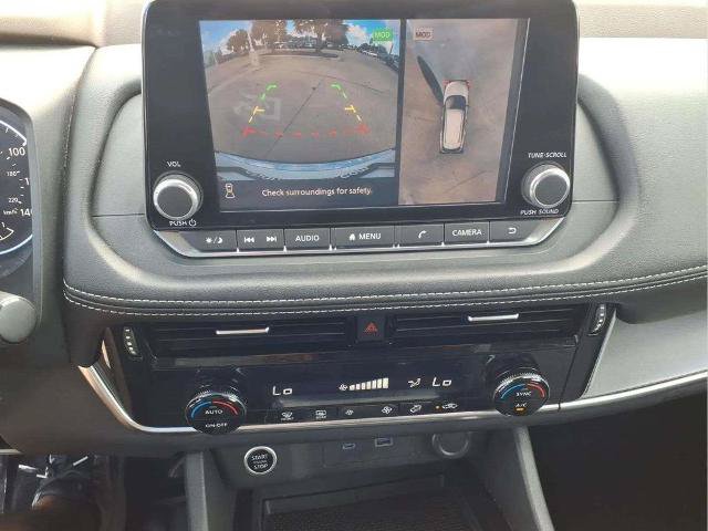 Certified 2021 Nissan Rogue SV FWD image 16