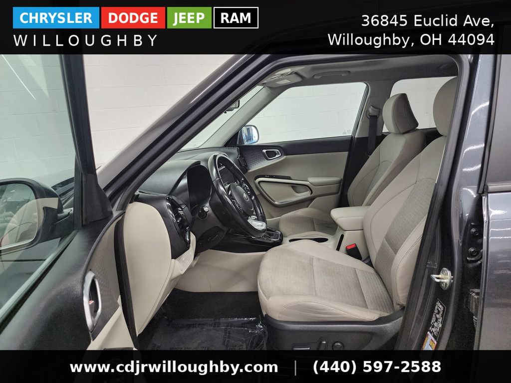 Used 2021 Kia Soul EX FWD image 14