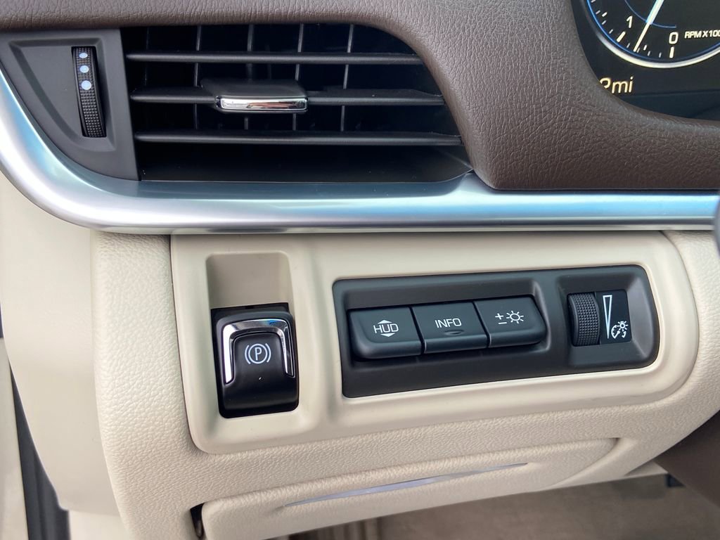 Used 2014 Cadillac XTS Premium image 33