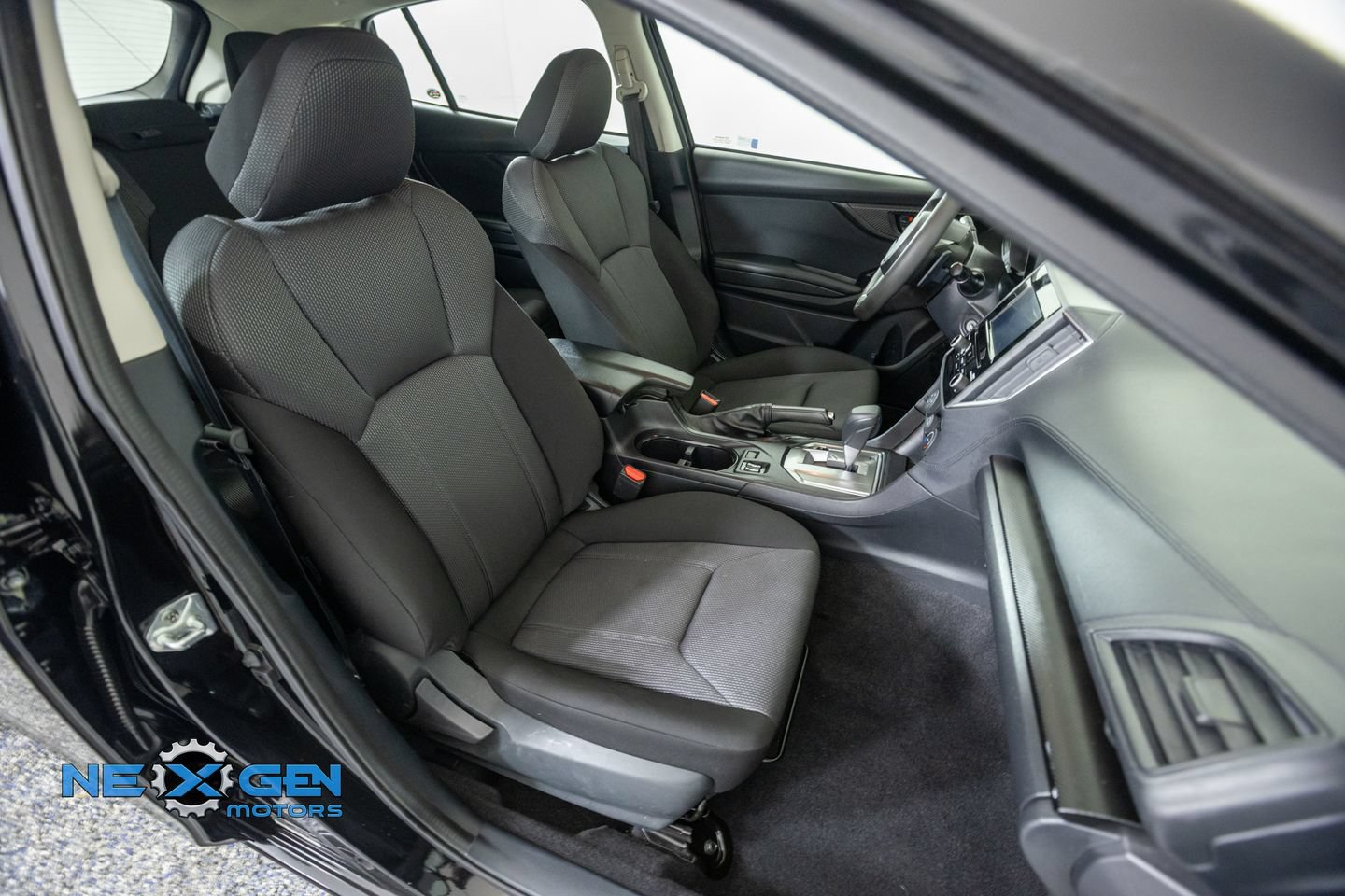 Used 2023 Subaru Impreza 2.0i Premium AWD/4WD image 43