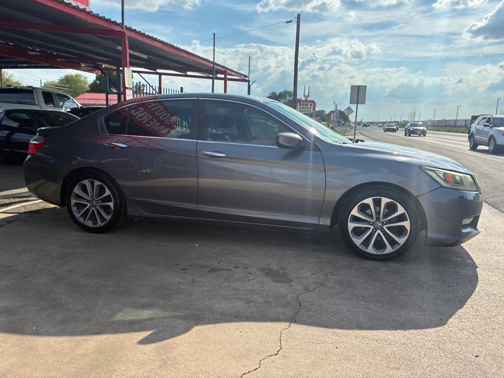 Used 2013 Honda Accord Sport image 12