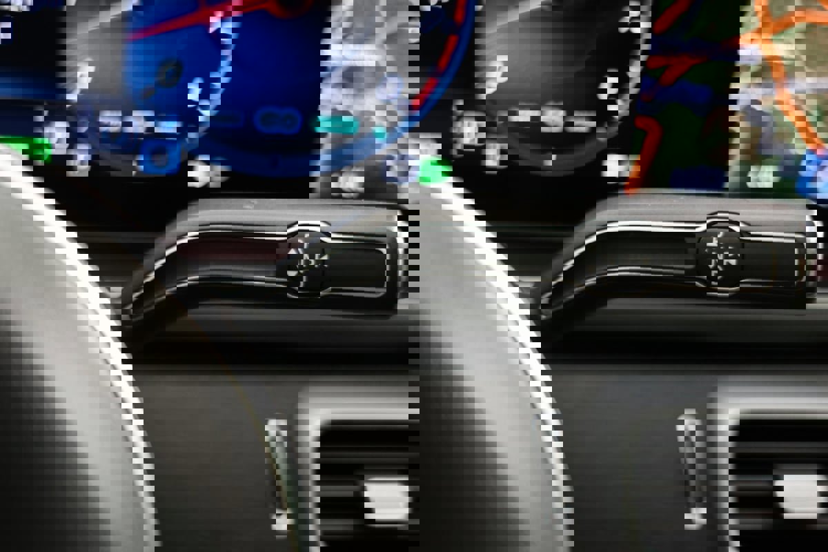 Used 2023 Mercedes-Benz GLS 580 4MATIC image 6