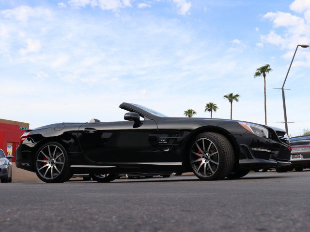 Used 2015 Mercedes-Benz SL 63 AMG image 13