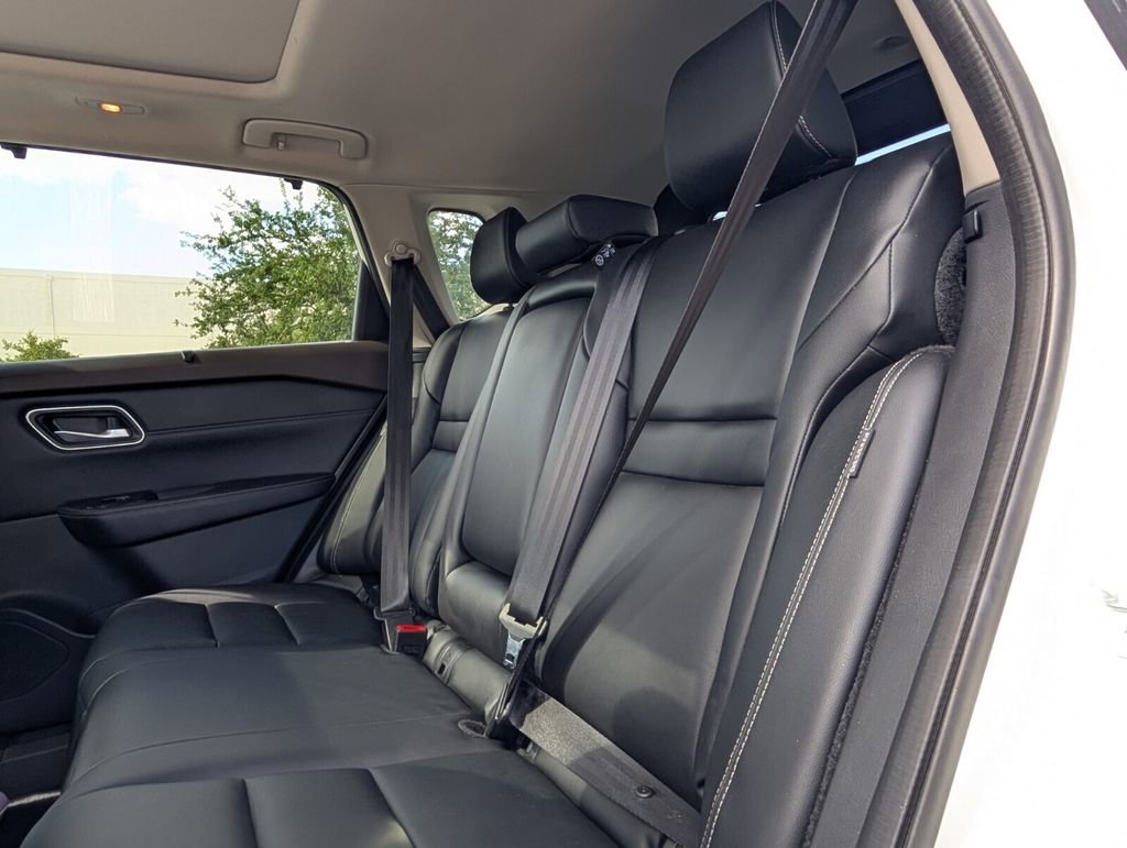 Used 2021 Nissan Rogue SL image 13