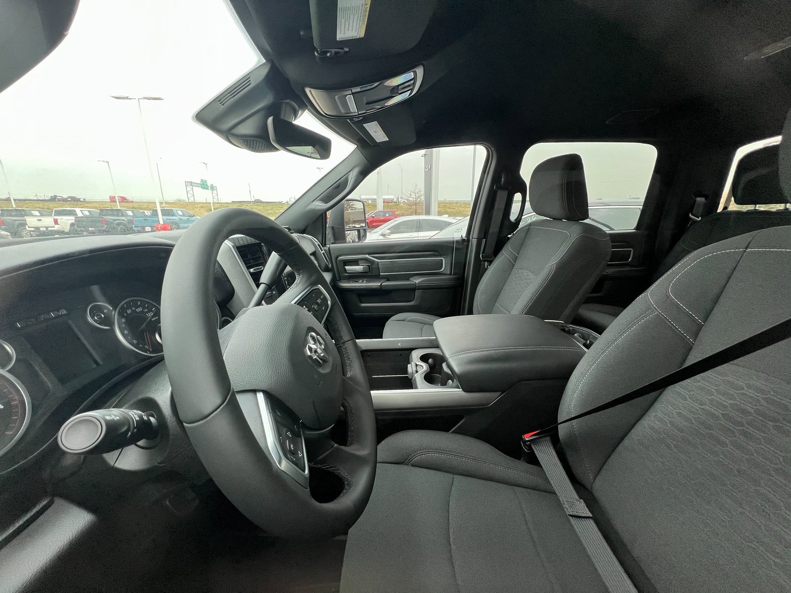 Used 2025 RAM 3500 Lone Star image 17