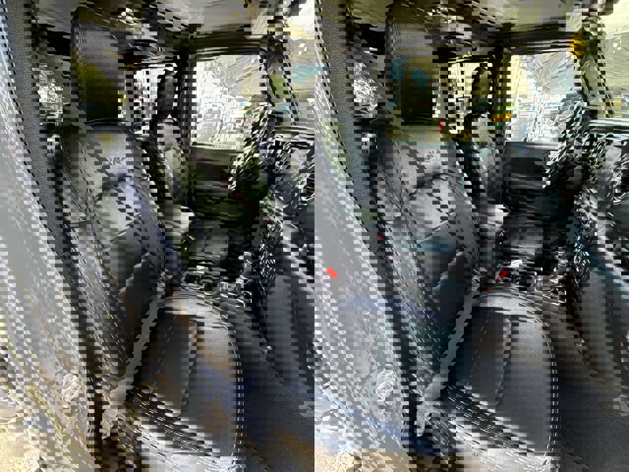 Used 2021 Jeep Wrangler Unlimited Sahara w/ Uconnect 4C Nav & Sound Group image 26