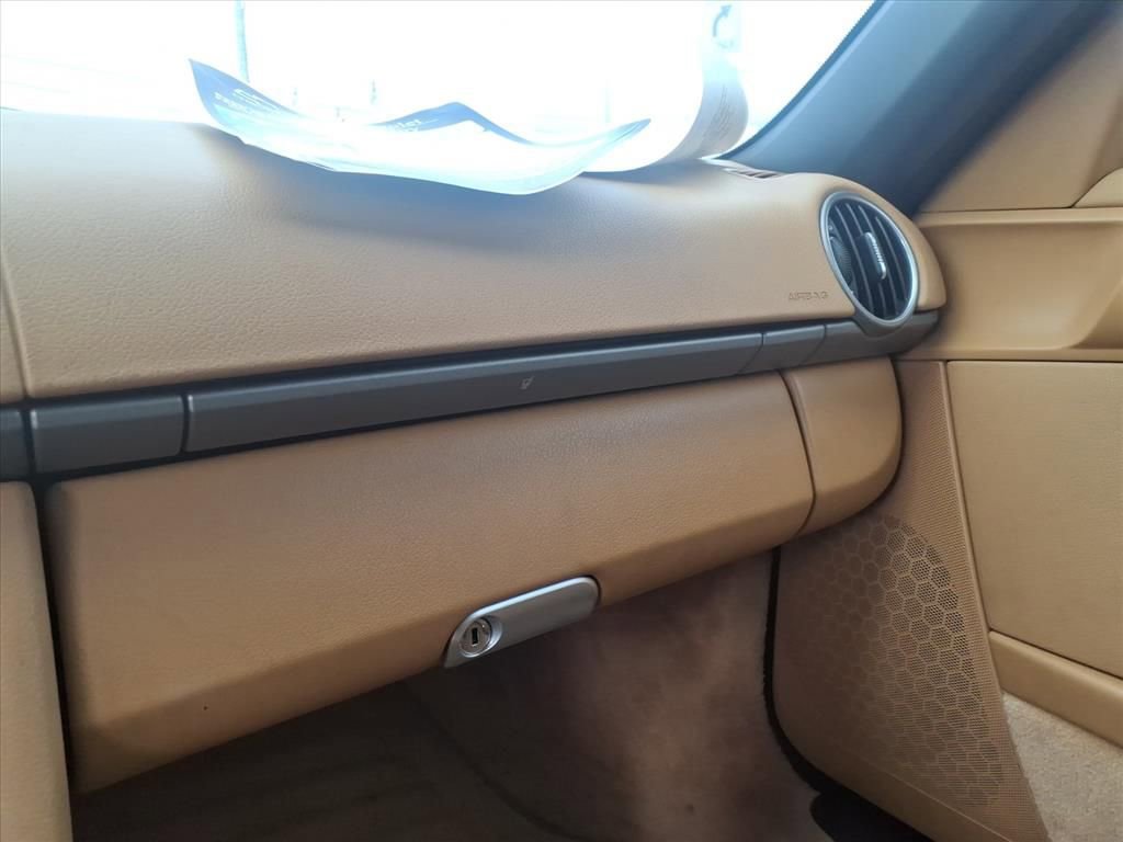 Used 2005 Porsche Boxster Base image 21