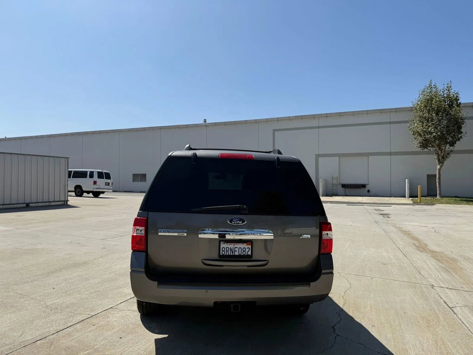Used 2014 Ford Expedition Limited w/ Equipment Group 301A image 8