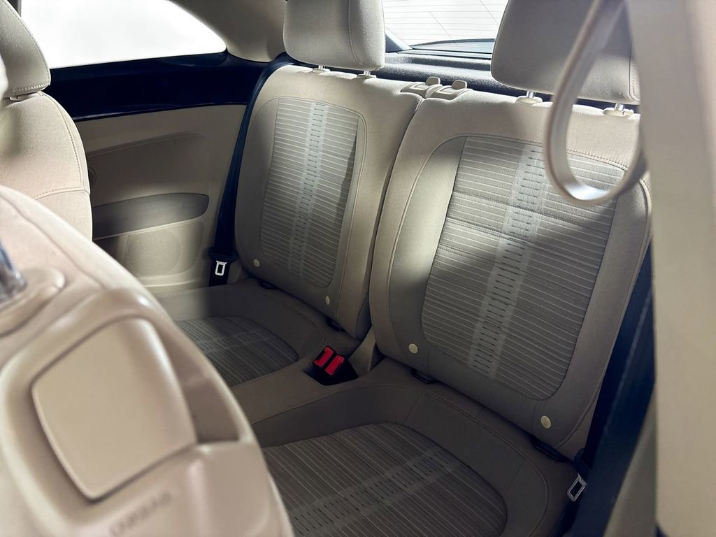 Used 2013 Volkswagen Beetle 2.0T image 17