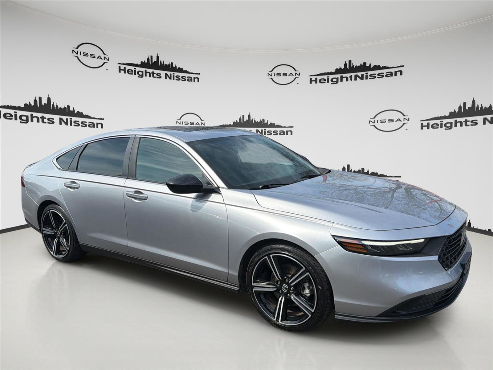 Used 2023 Honda Accord Sport image 7