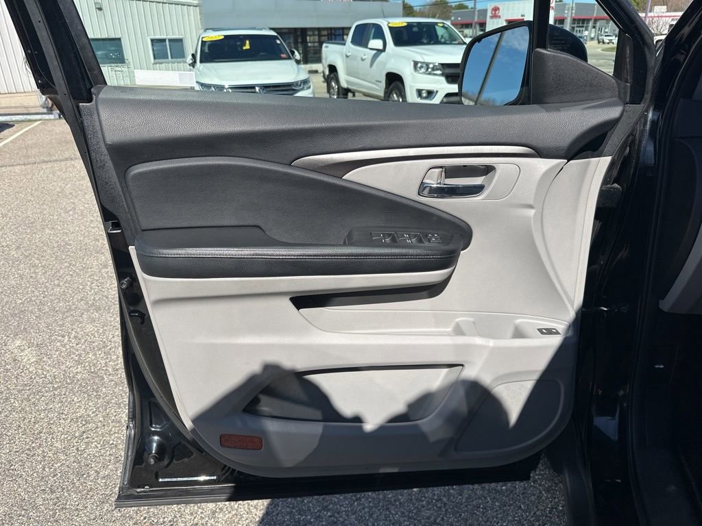Used 2017 Honda Pilot EX-L image 14