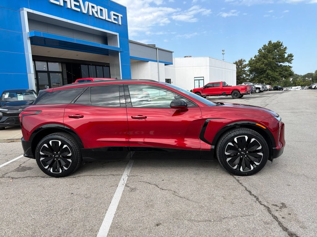 Used 2024 Chevrolet Blazer EV RS AWD/4WD image 2