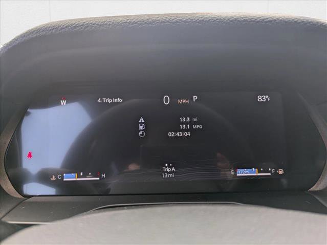 New 2025 Jeep Grand Cherokee L Laredo image 11