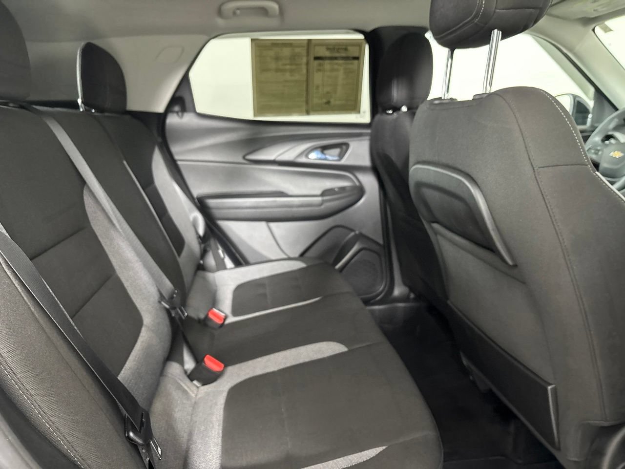 Used 2024 Chevrolet TrailBlazer LT AWD/4WD image 25