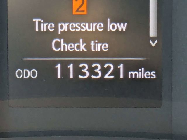 Used 2020 Lexus GX 460 Premium w/ Premium Package image 26