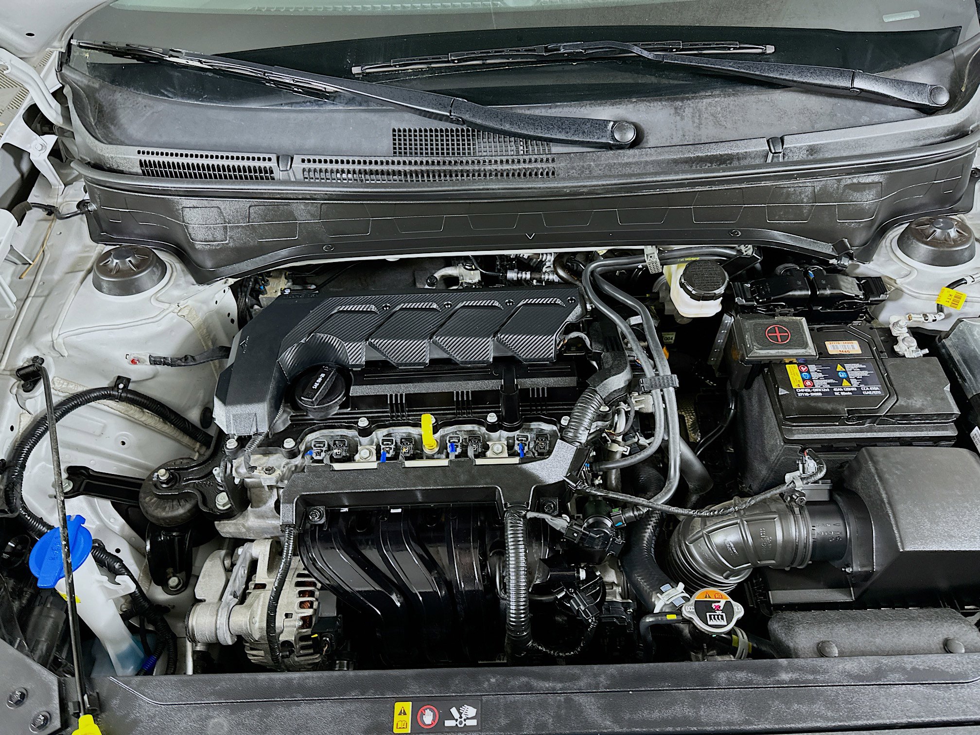 Used 2025 Hyundai Venue SEL image 32