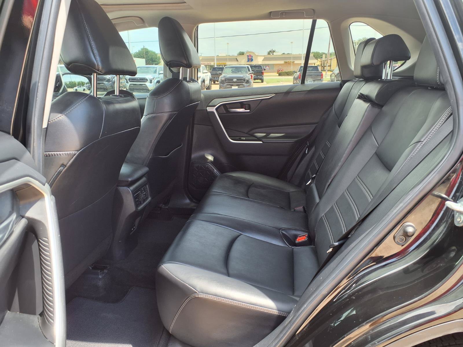 Used 2023 Toyota RAV4 XLE Premium FWD image 26