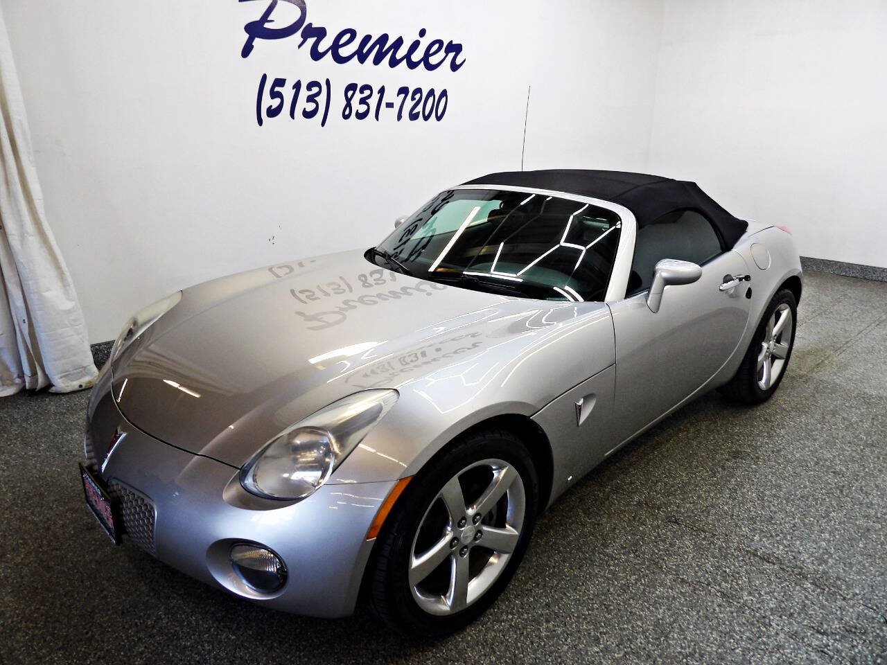 Used 2007 Pontiac Solstice Convertible w/ Premium Package