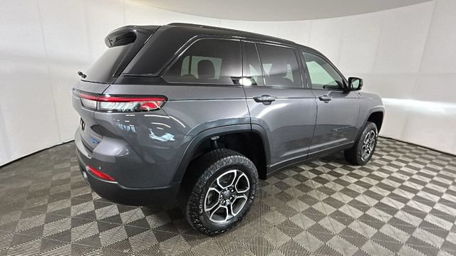 Used 2022 Jeep Grand Cherokee Trailhawk AWD/4WD video 2