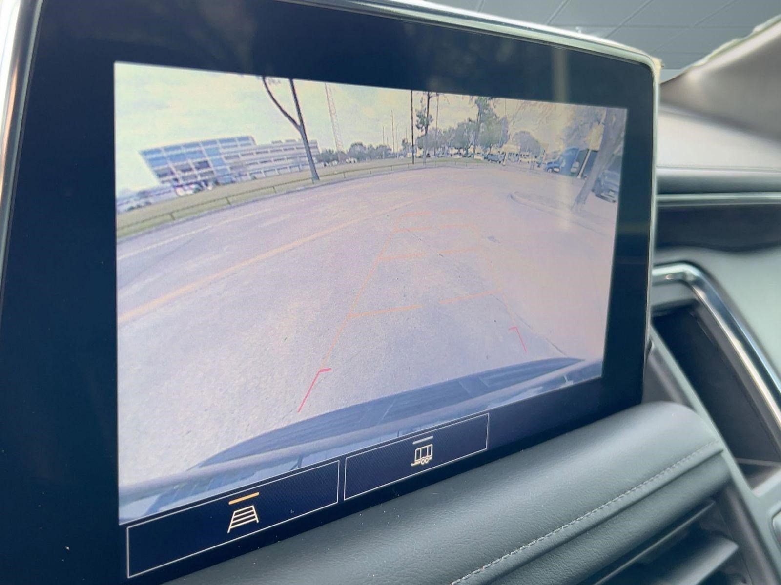 Certified 2021 Chevrolet Suburban LS w/ Driver Alert Package image 25