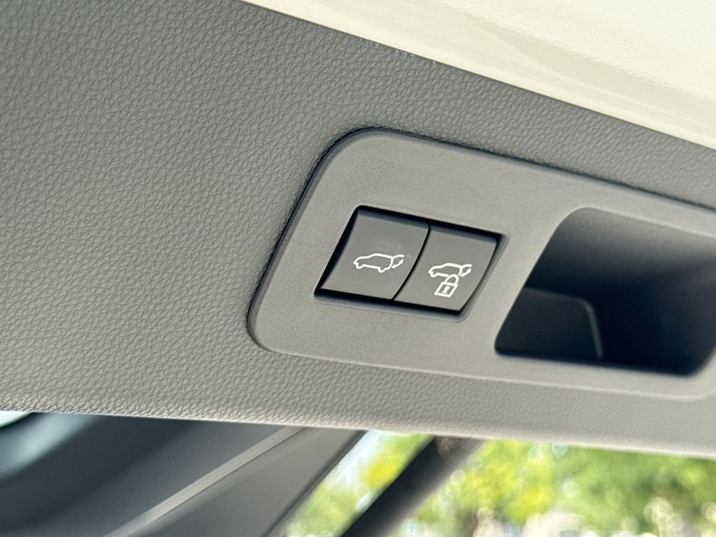 New 2026 Lexus LX 600 4WD w/ Interior Upgrade Package image 34
