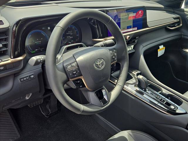 New 2026 Toyota Crown Platinum AWD/4WD image 3