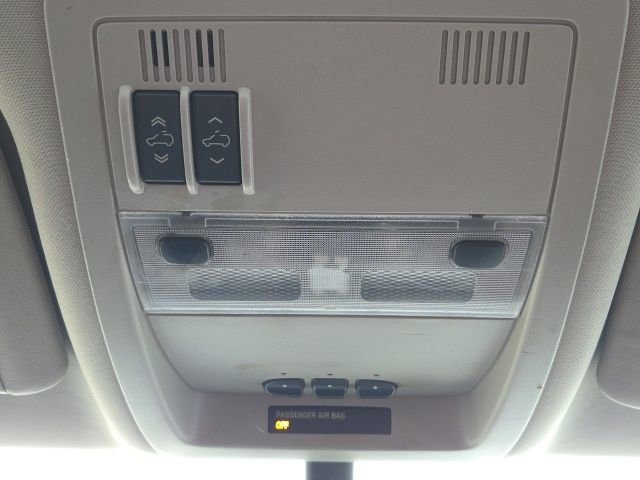 Used 2009 Chevrolet Avalanche LT image 25