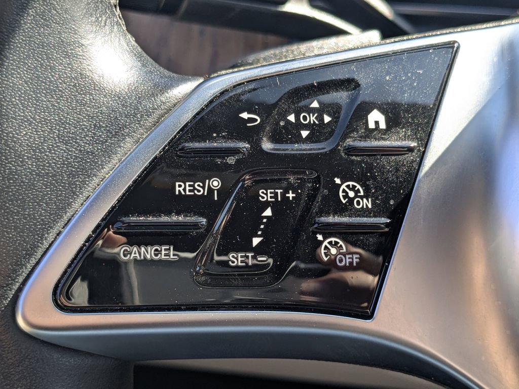 Certified 2023 Mercedes-Benz C 300 Sedan image 10