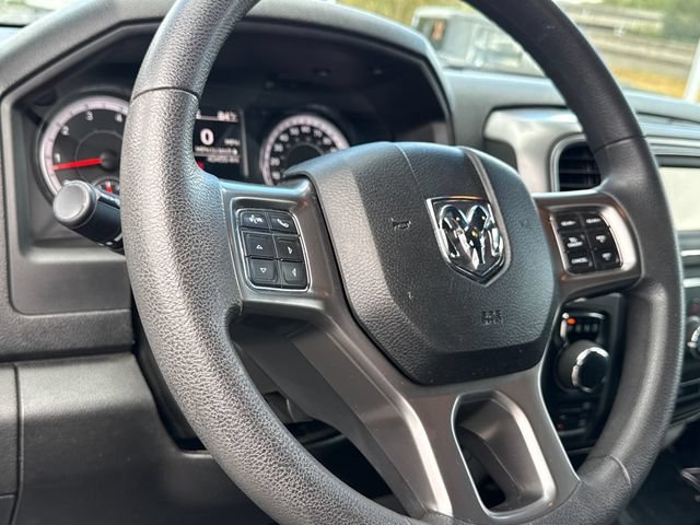 Used 2024 RAM 1500 Warlock AWD/4WD image 16