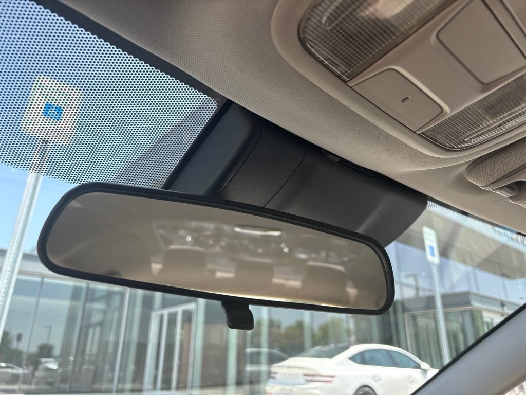 Used 2019 Honda Insight EX image 6