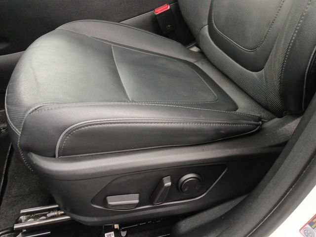 Used 2022 Hyundai Santa Cruz Limited image 19