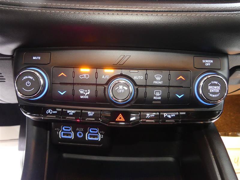 Used 2022 Dodge Durango SXT AWD/4WD image 37
