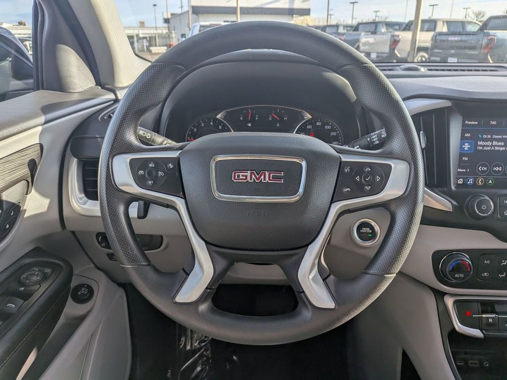 Used 2023 GMC Terrain SLE w/ Driver Convenience Package image 15