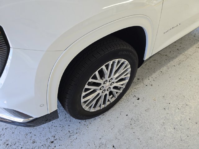 Certified 2026 GMC Acadia Denali w/ Super Cruise Package AWD/4WD image 9