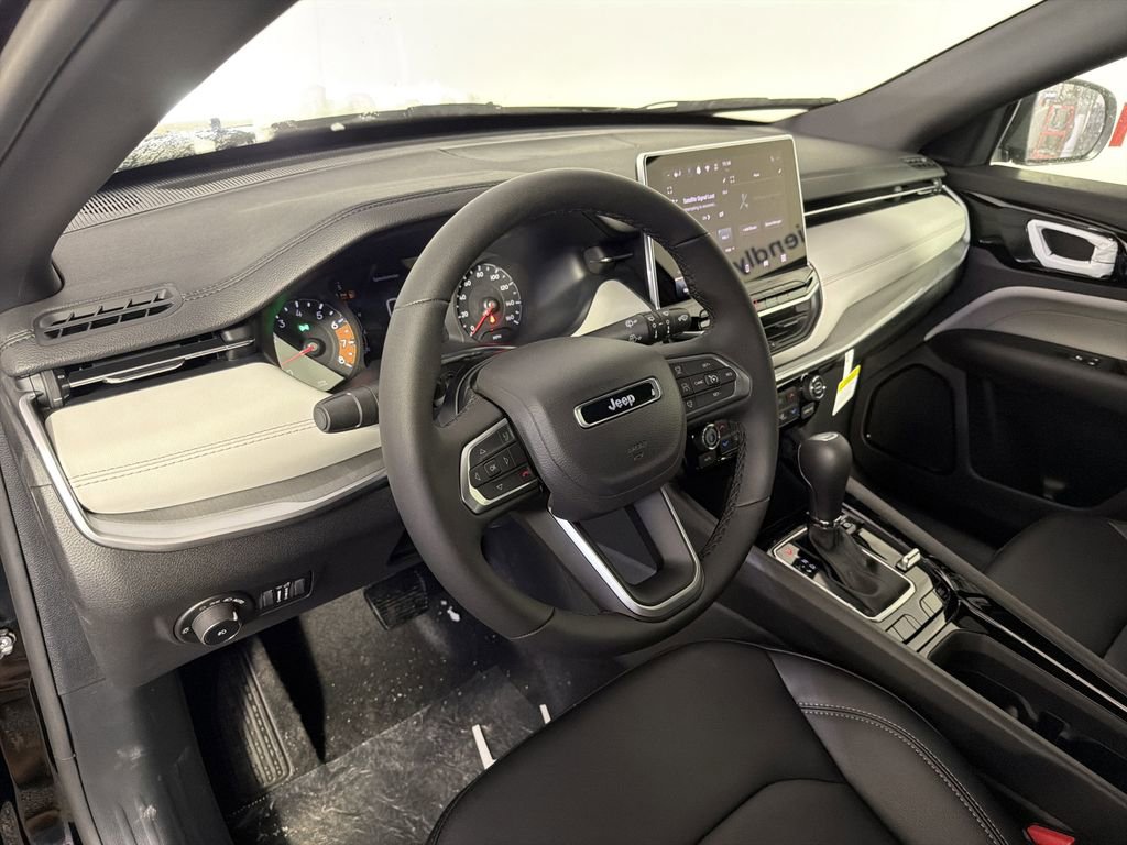 New 2026 Jeep Compass Limited image 14