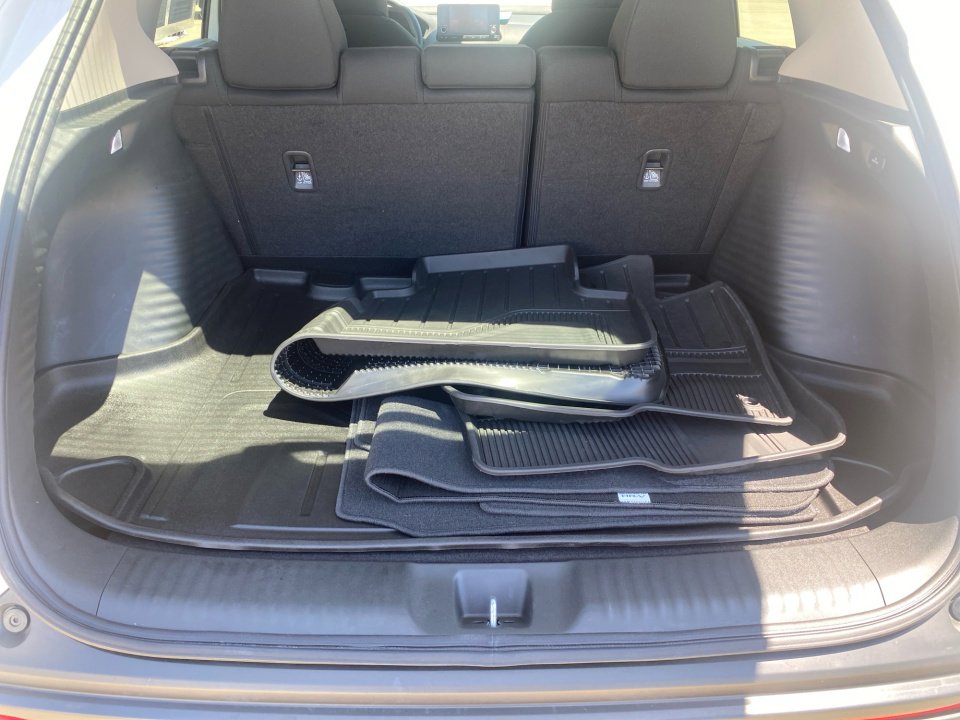 Certified 2024 Honda HR-V LX image 19