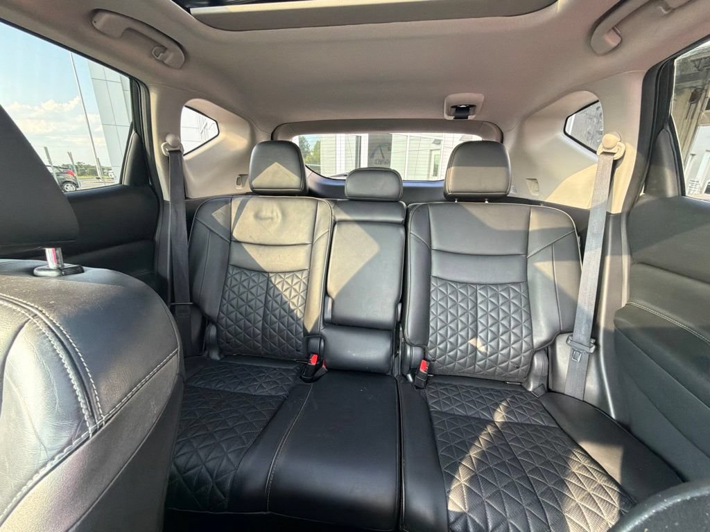 Used 2019 Nissan Murano Platinum w/ Cargo Package FWD image 31